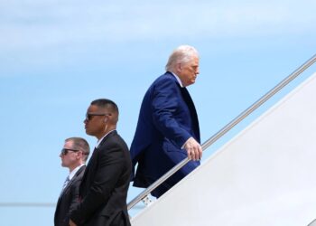 Kunjungan Trump ke Uni Emirat Arab dalam Agenda Pengembangan A.I Bersama